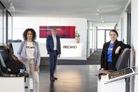 Das Recaro Merchandising Team (von links): Salome Sämann, Hartmut Schürg und Karolina Kern